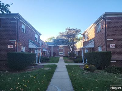 729 Broad Ave APT 8, Ridgefield, NJ, 07657