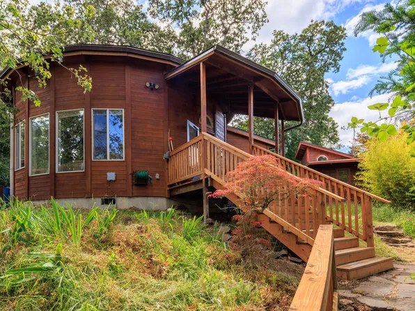 1208 W 28th Ave, Eugene, OR 97405