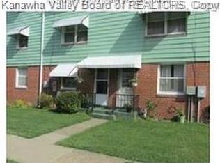34 Kenna Dr, South Charleston, WV 25309
