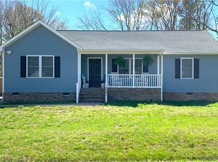 10541 Lunswood Rd, Chester, VA 23831