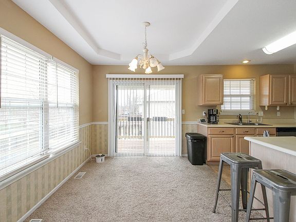 5th image of 3808 Bent Oak Dr