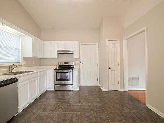 4th image of 3212 Kibbe Ct