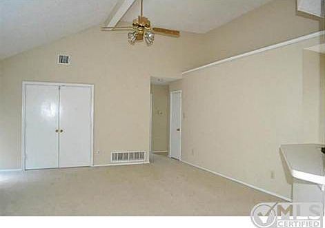 5th image of 1328 Sheila Dr