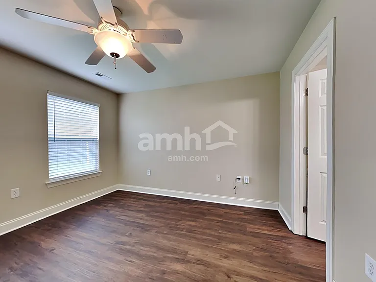 205 Turner Greens Ct — Photo 19