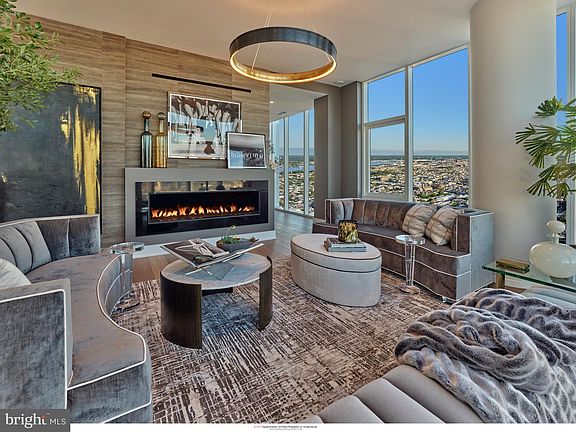 3rd image of 301 S Broad #Penthouse 2-4201