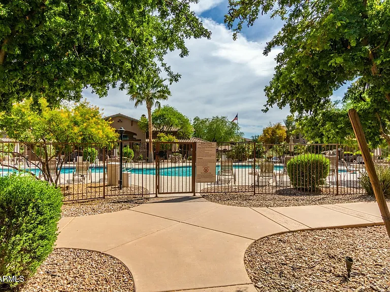 11500 E Cochise Dr #2041 — Photo 40