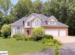 209 Fairway Forest Vw, Fountain Inn, SC 29644