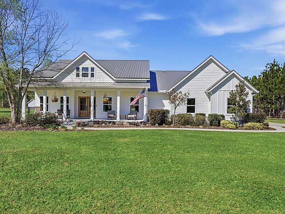 2nd image of 1680 SW Old Wire Rd