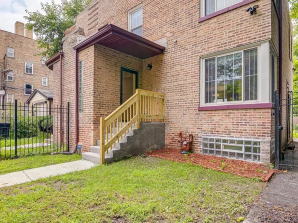 1653 E 70th St, Chicago, IL 60649