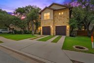photo property thumbnail