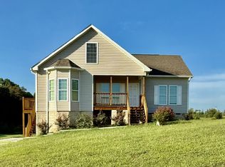 155 Waters Edge Dr, Spring City, TN 37381