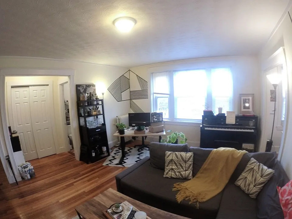 1614 Commonwealth Ave #57