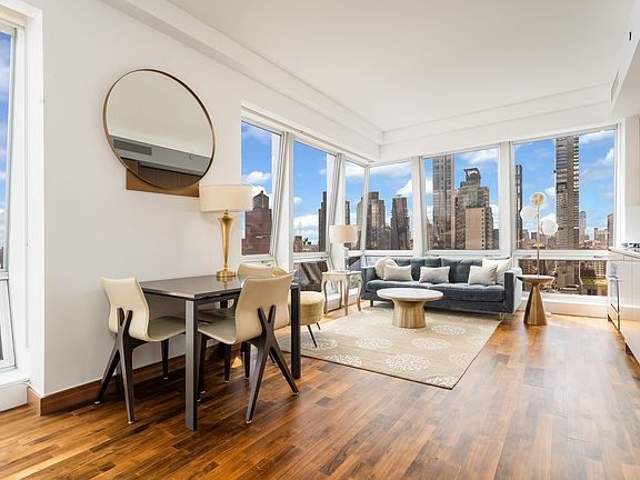 4th image of 400 5th Ave APT 32A