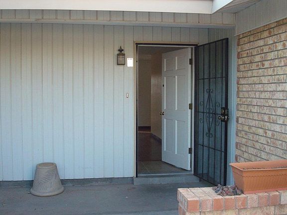 2nd image of 6613 Amposta Dr
