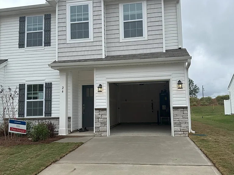 62 Fernhill Ln #1 — Photo 32