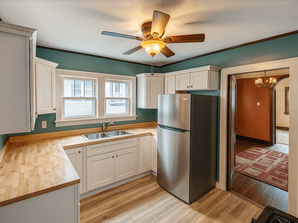 1004 W Michigan Ave #1