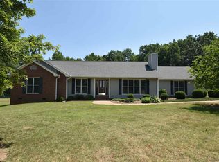 220 Red Haven Dr, Boiling Springs, SC 29316