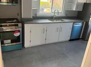 406 Main St #1, Fairhaven, MA 02719