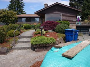 9270 20th Ave NW, Seattle, WA 98117