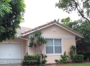 390 E Coral Trace Cir, Delray Beach, FL 33445