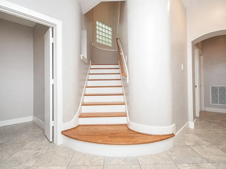 3405 Rolgom Place Ct — Photo 3
