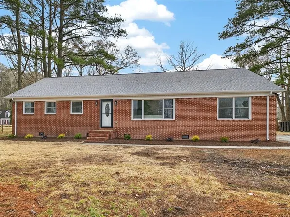 1153 Benefit Rd, Chesapeake, VA 23322