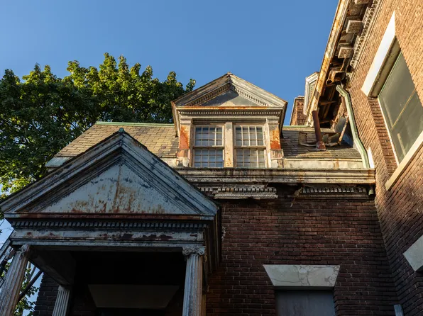 1000 Ocean Avenue image 5 of 7