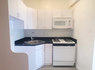 200 E 18th St #1AA, Brooklyn, NY 11226