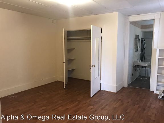 4th image of 23 Marvin Ave APT 2