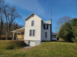 3929 Robertsville Ave SE, Minerva, OH 44657