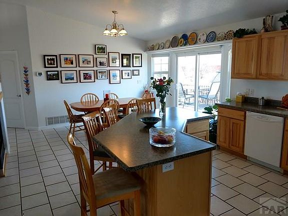 5th image of 3821 Lincoln Ct