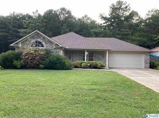 604 Coleman Rd, New Market, AL 35761