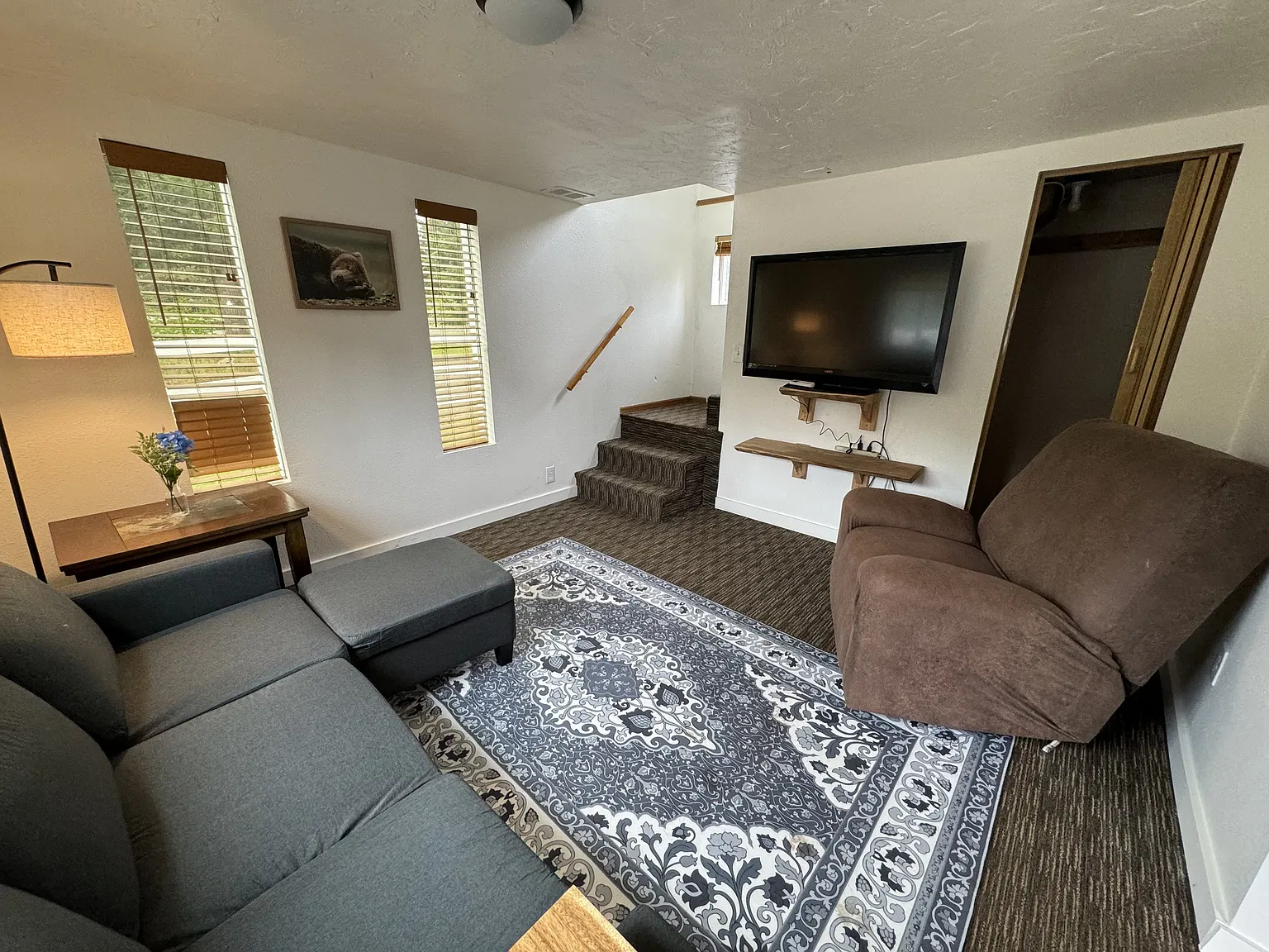 2 bed, 900 sqft, $1,500 — Photo 3