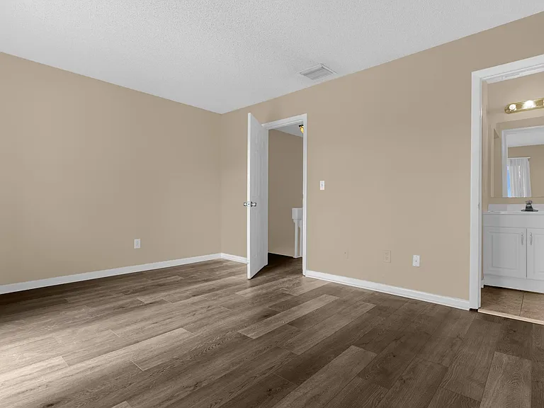 5192 Downing St #4 — Photo 10