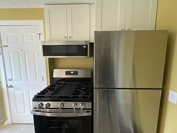 2nd image of 1819 E 291st St
