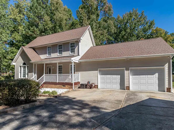 5210 Autumn Dr, Durham, NC 27712