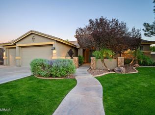 4879 S Fresno St, Chandler, AZ 85249