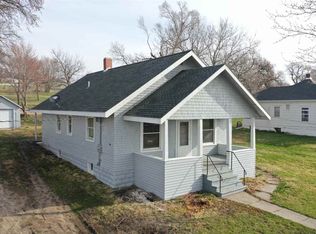 916 Webster Ave, Genoa, NE 68640