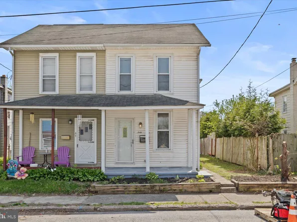 63 Jury St, Highspire, PA 17034