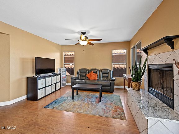 5th image of 2180 N Hayden Dr