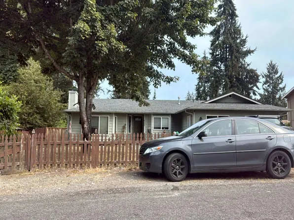 521 187th St E, Spanaway, WA 98387