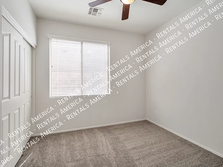 100 E Piccolo Ct — Photo 8