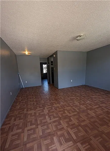 1 bed, 500 sqft, $495 — Photo 3