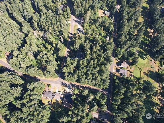 2nd image of 11806 Island Drive
