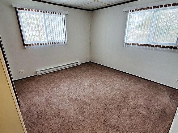 4th image of N8440 North St APT 5