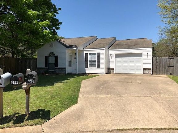 2nd image of 322 E Mimosa Ln