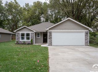 772 Maple St, Lawrence, KS 66044