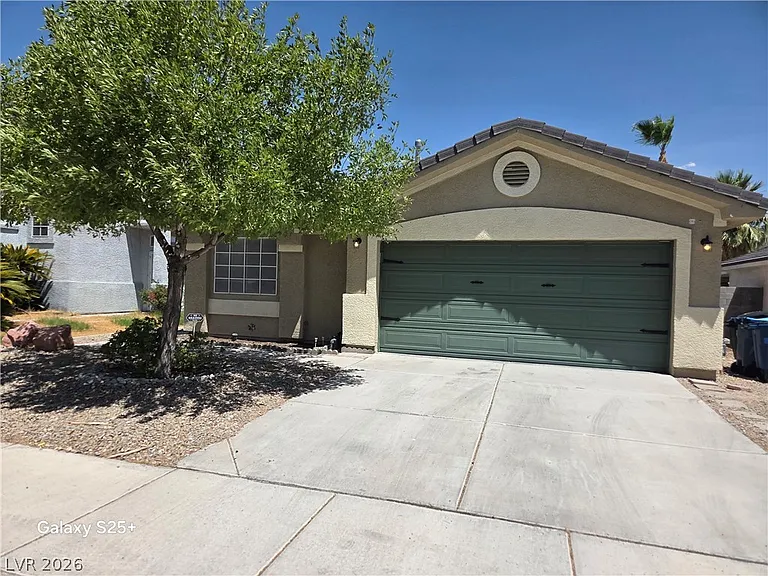 7428 Fencerow St — Photo 1
