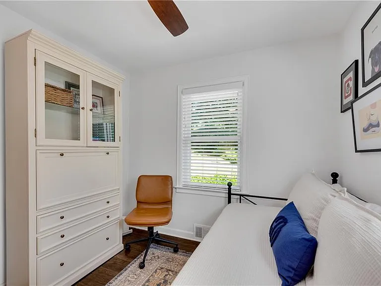 2481 McCurdy Way — Photo 22