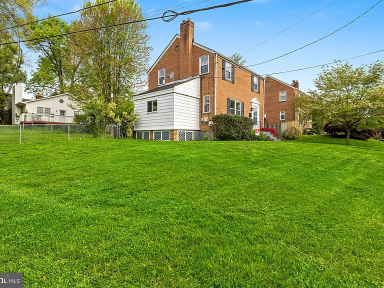 315 Marvin Rd — Photo 35
